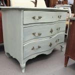 729 2476 CHEST OF DRAWERS
